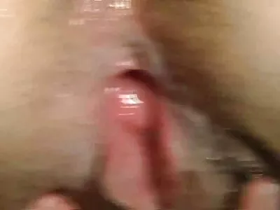 سینگ سلٹ شونا ندی نے ایک سینگ ساتھی کے ساتھ جنسی تعلقات قائم کیے ہیں۔